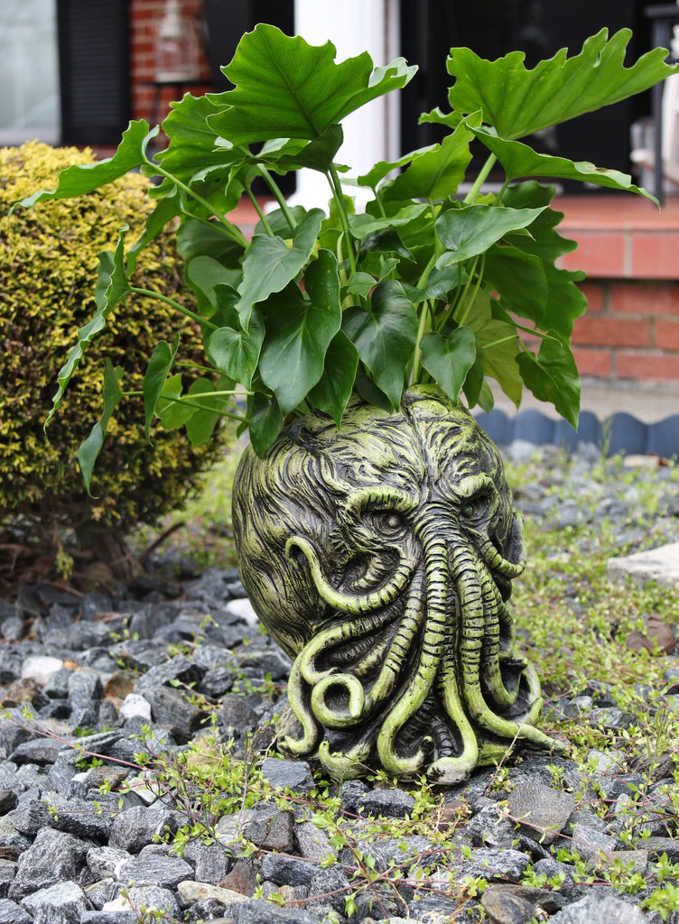 11-Inch Cthulhu Resin Planter Pot (Case of 4) - 4X_TV_12039_CASE