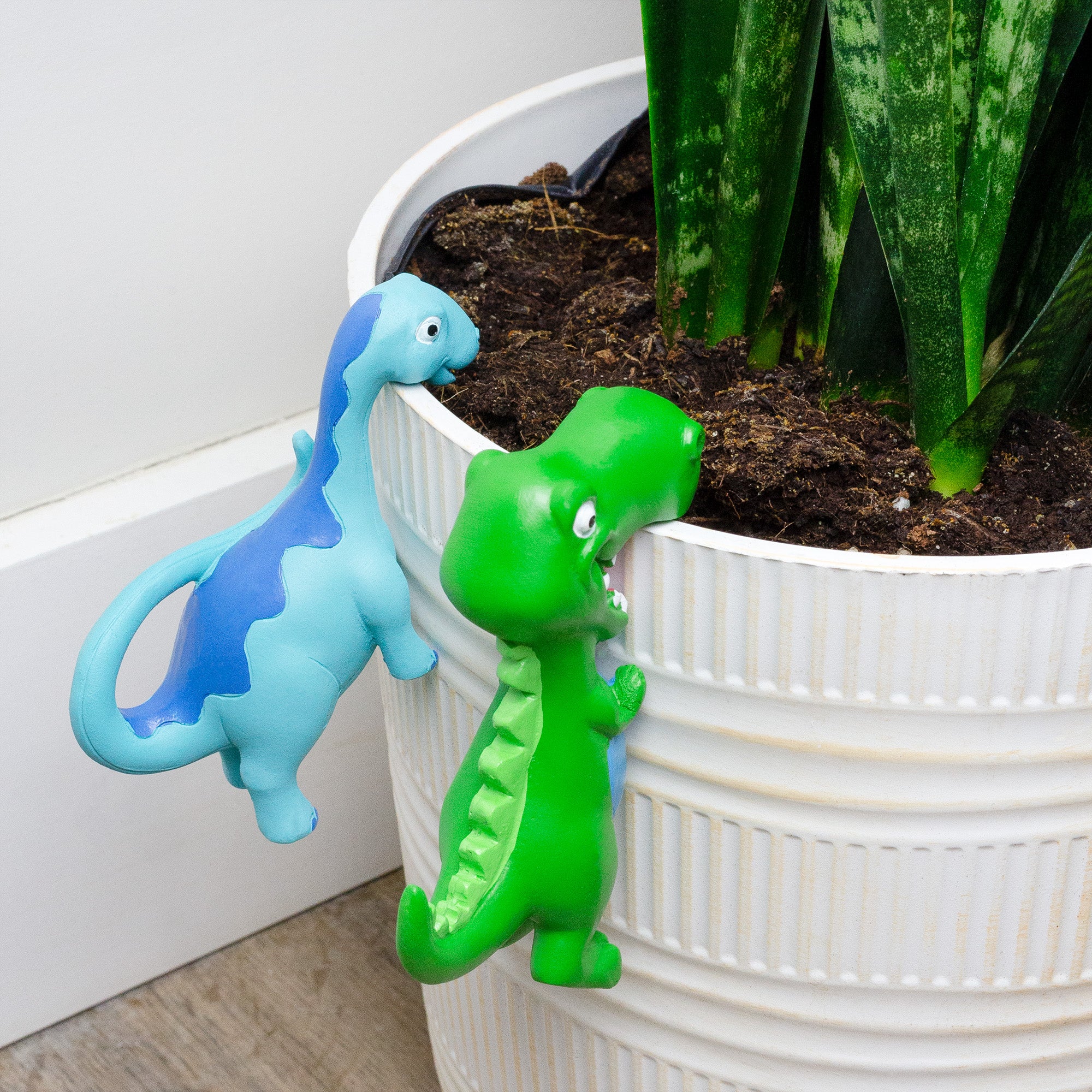 plastic dinosaur planter Esterno Dinosaur Planter Huggers (Set of 2); Hanging Planter and Flower Pot Decorative Planter Edge Accessories, Yard Ornaments – Kurated Korner