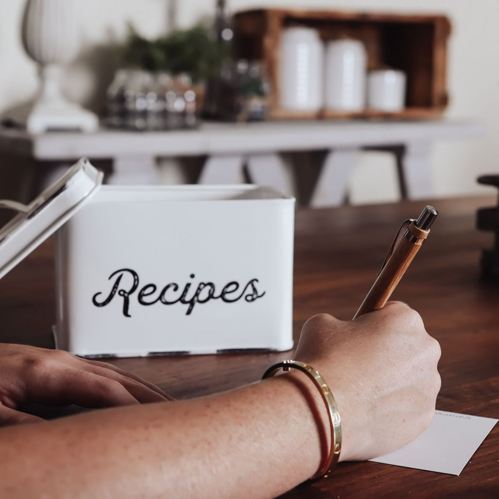 Rustic White Enamelware Recipe Box - sh1698ah1rmd