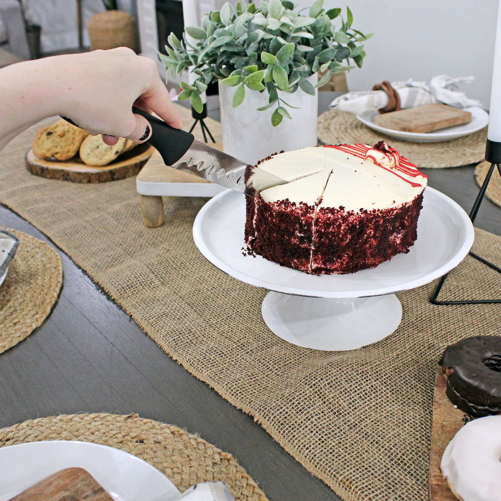 Rustic White Enamel Cake Stand - sh1611ah1rmd