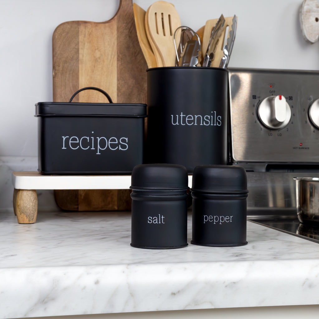 Black Enamelware Salt and Pepper Shaker Set - sh2181ah1