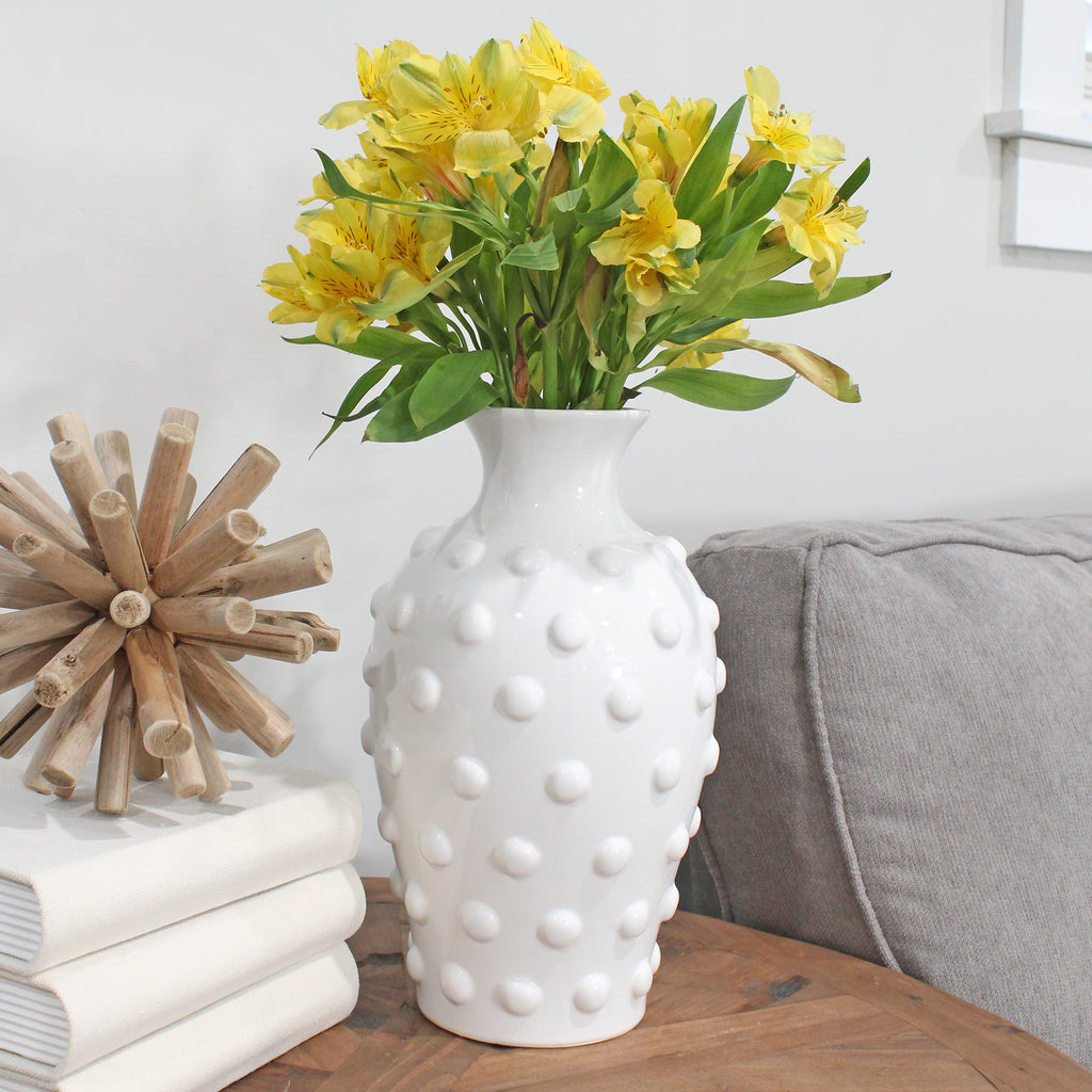 Old-Fashioned White Hobnail Vase - sh2230ah1